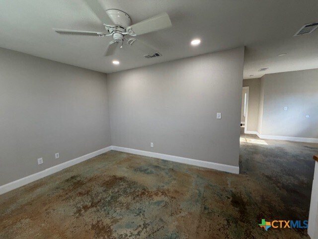 Foto del edificio - 502 Willow Ave