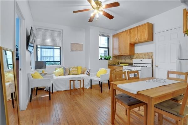 Foto principal - 2127 33rd St