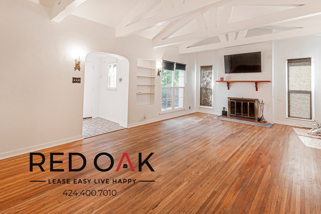 Foto principal - 11151 Sarah St