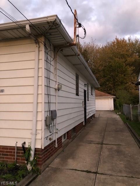 Foto del edificio - 4861 Green Rd