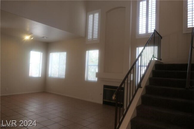 Foto del edificio - 6665 Golden Pond Cir