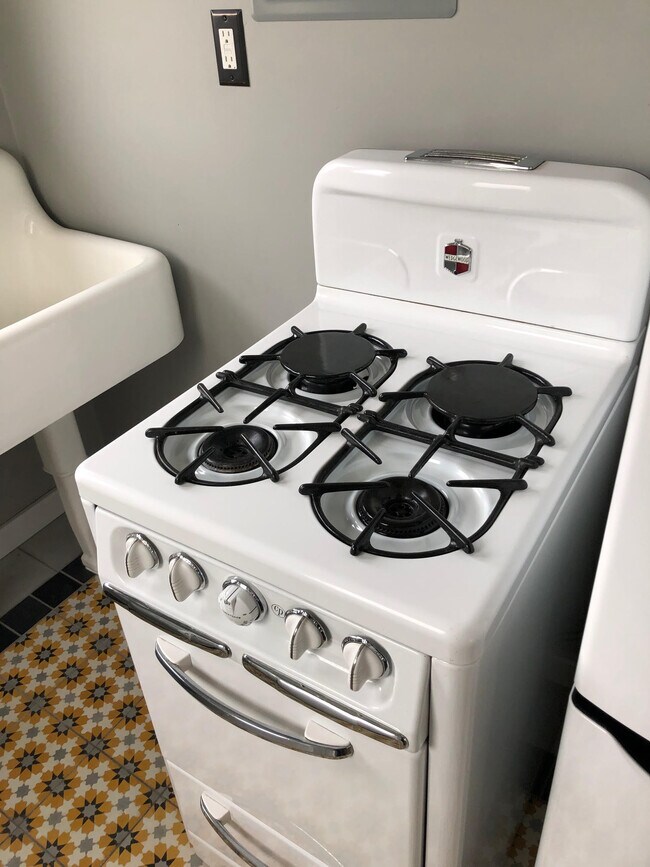 Foto del edificio - 433 S Union Ave