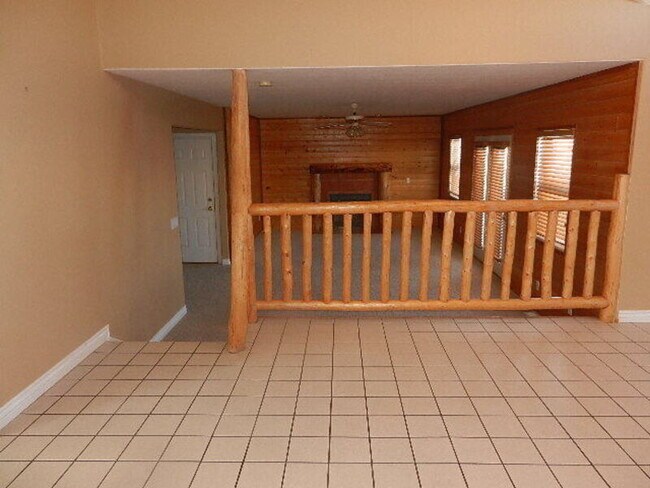 Foto del edificio - 7722 N Redwood Rd