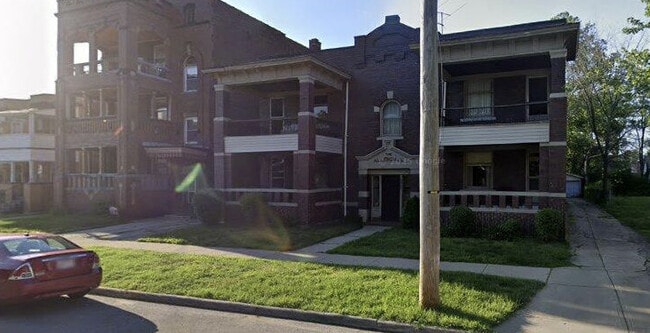 Building Photo - 11423 Ashbury Ave
