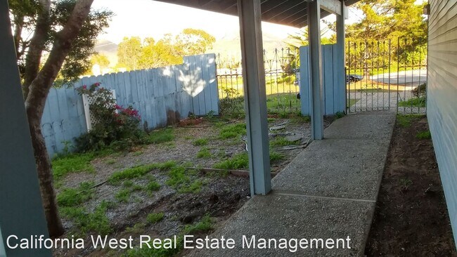 Foto del edificio - 3 br, 2 bath House - 1301 15TH STREET