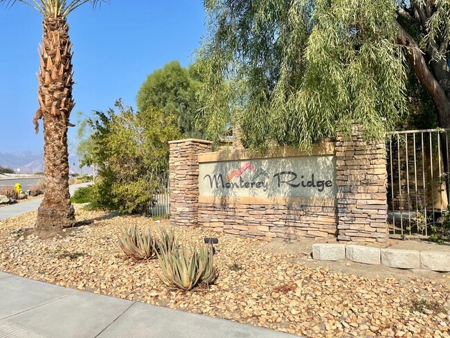 Foto del edificio - AVAILABLE NOW !!! 2 Bedroom 2 Bathroom 2 Story Condo in Palm Desert