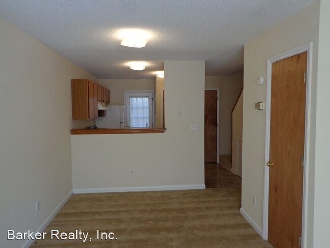 Building Photo - 2 br, 1.5 bath House - 4242 Kaplan Drive