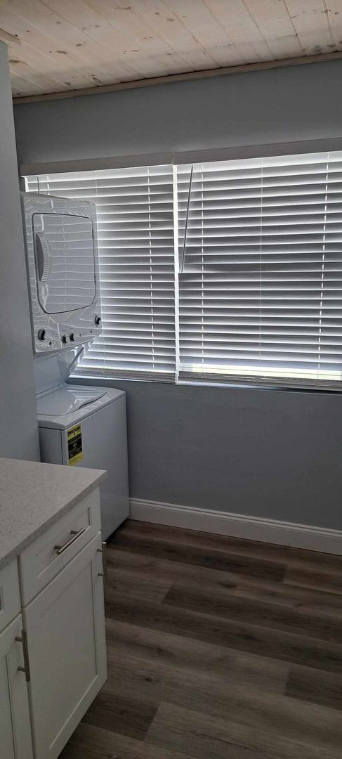 Foto del edificio - 2551 Broadwater St