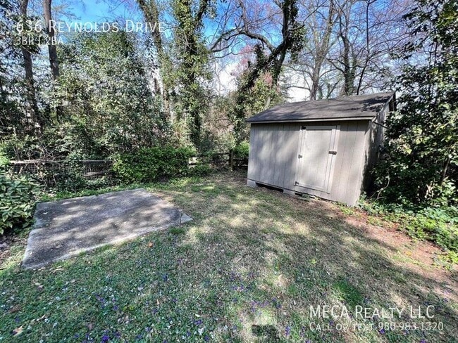 Building Photo - 636 Reynolds Dr