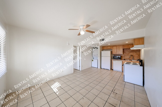 Foto del edificio - 12440 N 20th St