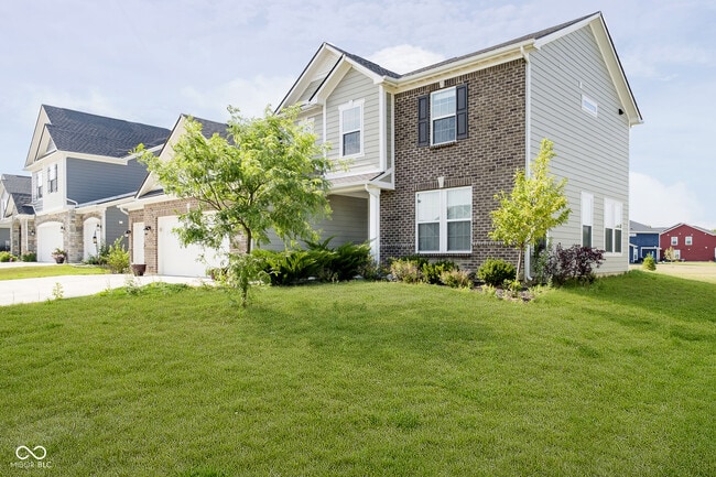 Foto del edificio - 11916 Redpoll Trl