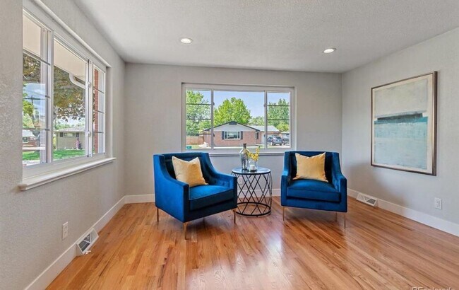 Building Photo - Beautiful Arvada Home Available Soon
