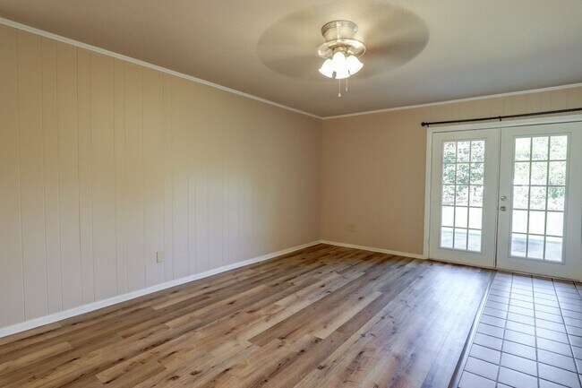 Foto del edificio - 3 Bedroom 2 Bathroom House in Texarkana, TX
