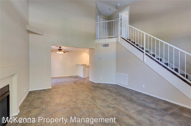 Building Photo - 2 br, 2.5 bath House - 2831 Shannon Cove Dr