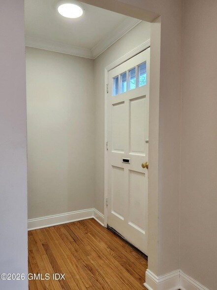 Foto del edificio - 96 Valley Rd