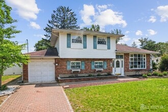 Building Photo - 50 Burton Dr