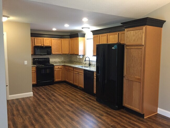 Cocina - 2B Circleview Dr