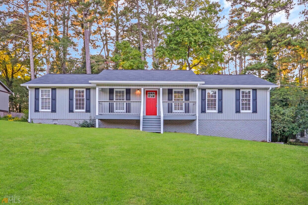 6510 Edenfield Dr, Lithonia, GA 30058 House for Rent in Lithonia, GA