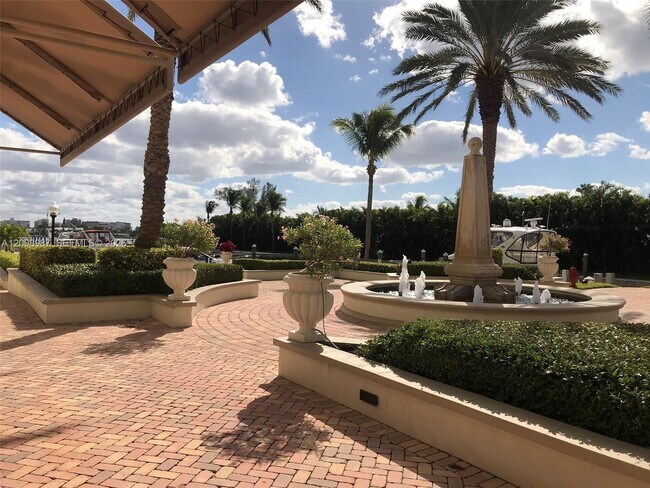 Foto del edificio - 804 E Windward Way