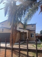 Building Photo - 8617-8617 1/2 Hickory St