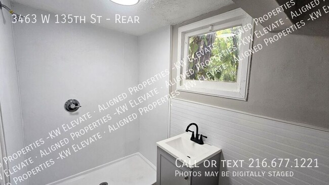 Building Photo - 3463 W 135th St