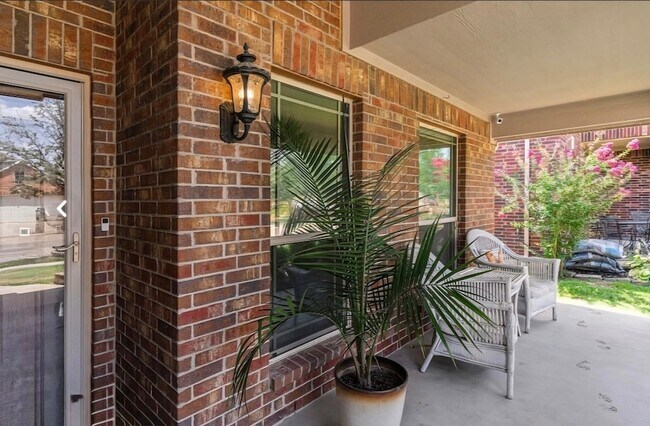 Foto del edificio - 532 Darlington Trail