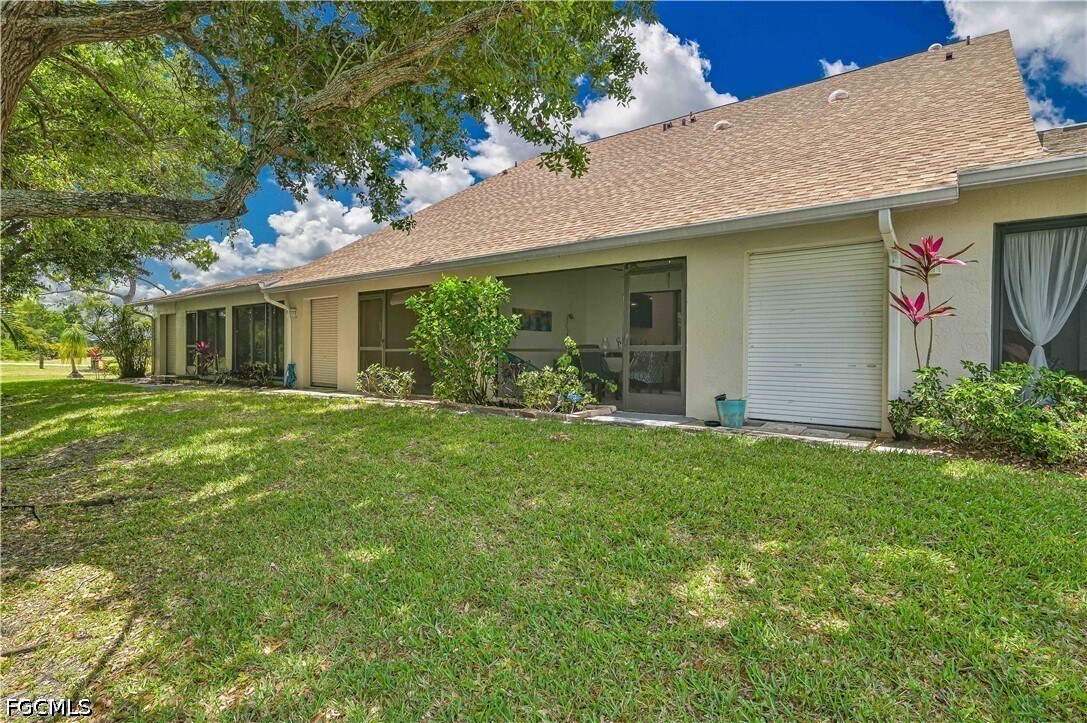 Foto del edificio - 15080 Riverbend Blvd