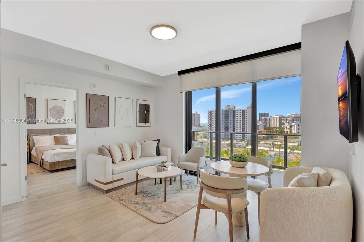 Foto principal - 580 72nd St