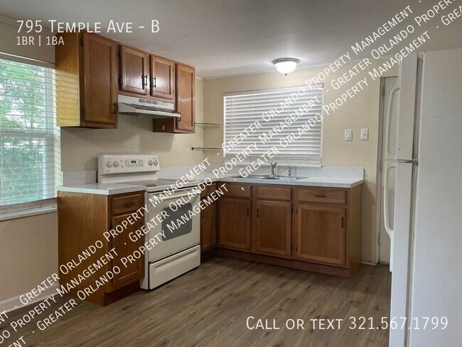 Building Photo - 1 bedroom, 1 bath Apartment in Orange City.