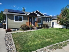 Building Photo - 4447 Lux Ave