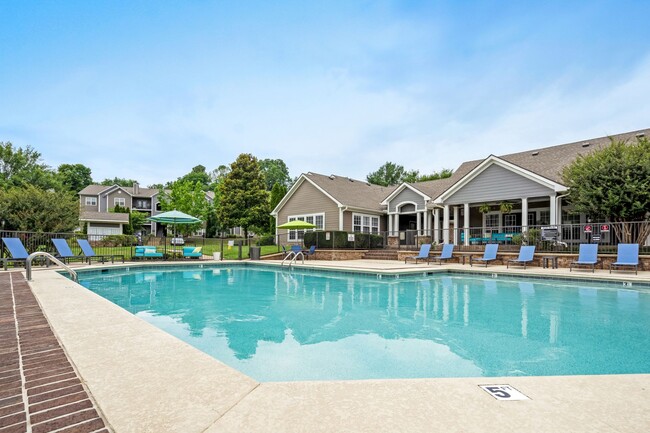 Lakes of Columbia - Apartments in Columbia, TN | Apartments.com