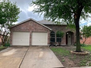 Building Photo - 426 Stanley Falls Dr