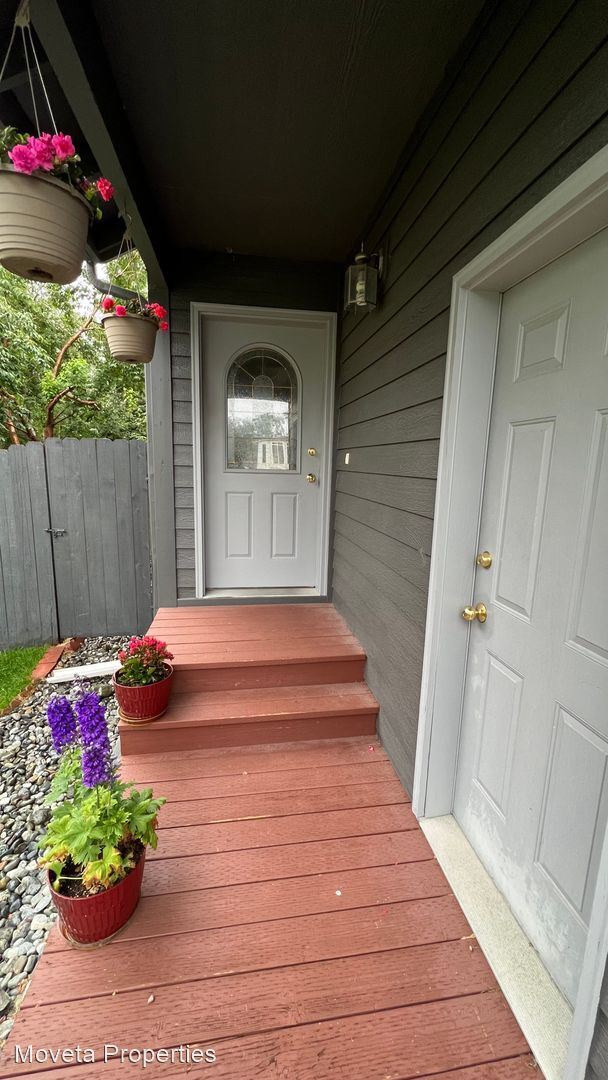 Foto del edificio - 4 br, 2 bath House - 8948 Birch Park Circle