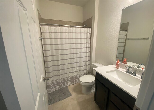 Foto del edificio - 4414 Adlington St