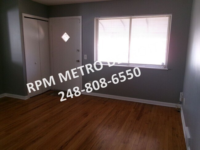 Foto del edificio - Ready to Move in Warren Home