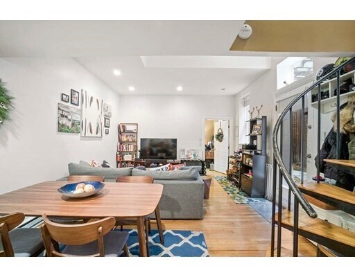 Foto principal - 41 Haven St