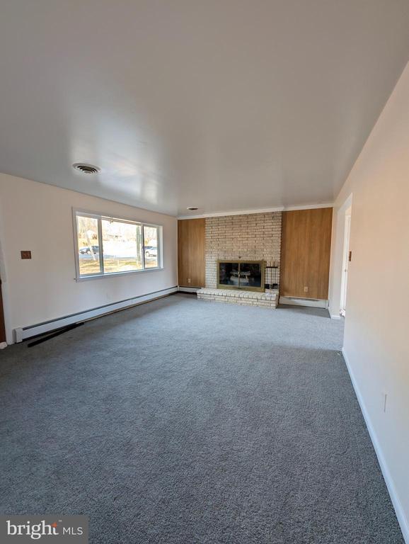 Building Photo - 8105 Devlin Rd