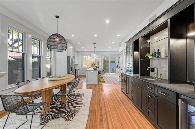 Foto del edificio - 1605 Brackenridge St