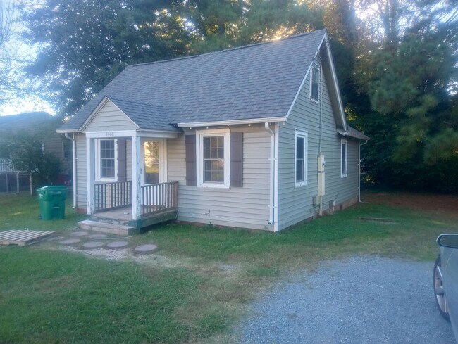 Foto del edificio - Henrico East