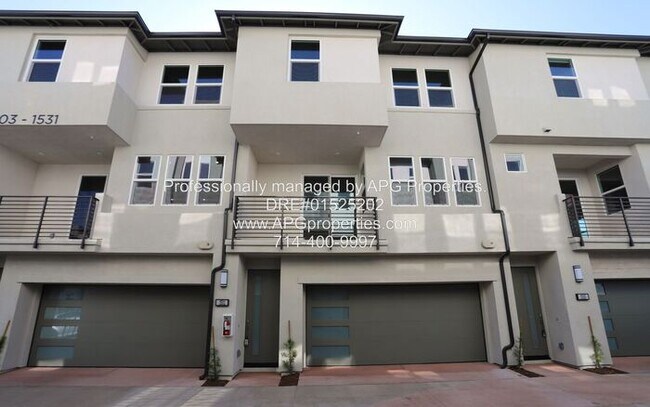 Building Photo - New Construction! 2 Bedroom / 2.5 Bathroom...