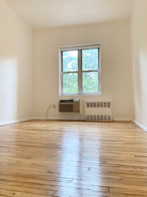 Building Photo - 319 W 29th St