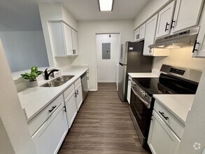 Building Photo - Crown Ridge Apartments