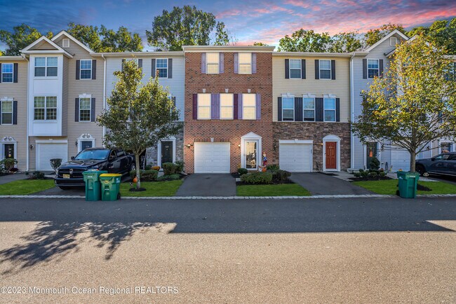 Foto del edificio - 235 Chickadee Ct