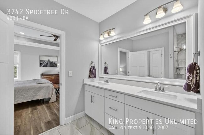 Building Photo - 3742 Spicetree Dr