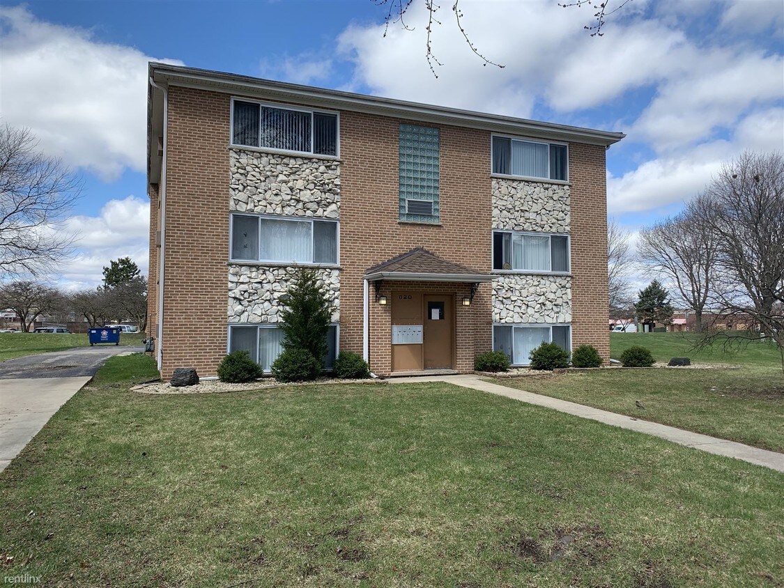 620 Edwards Ave Unit Apt 1S, West Dundee, IL 60118 Apartment for Rent