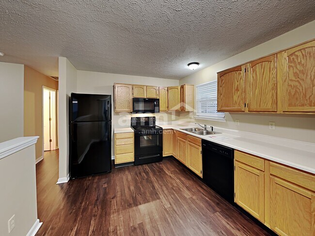 Foto del edificio - 894 Windsor Ln