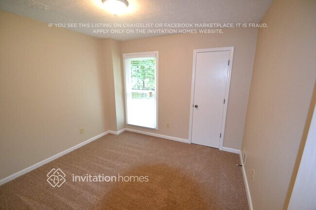 Foto del edificio - 9015 Sumit Wood Dr NW