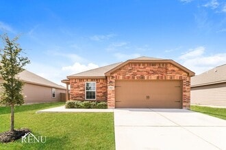 Building Photo - 18413 Allen Welch Dr