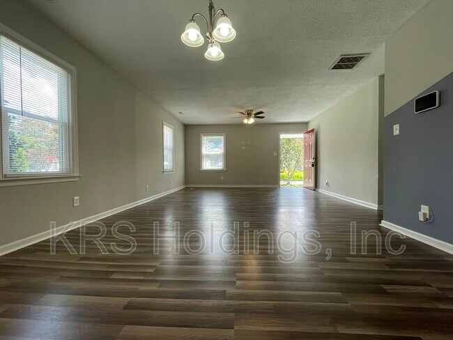 Foto del edificio - 3104 Westminster Ave