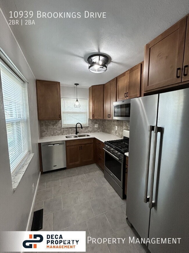 Building Photo - 10939 Brookings Dr